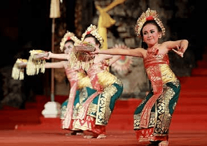 Tari Penyambutan Pendet